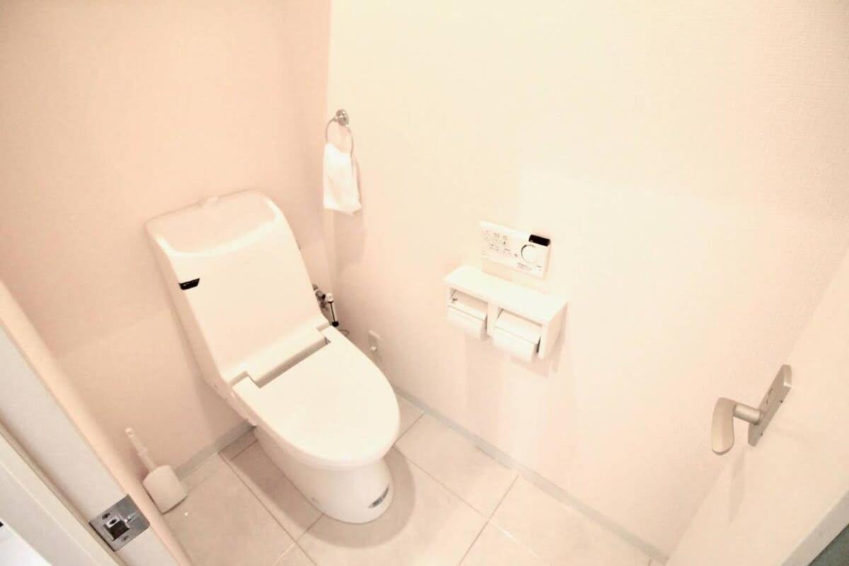 Luxes - 10 Min Hiroshima Station & 2Br Up To 10P Daire Dış mekan fotoğraf